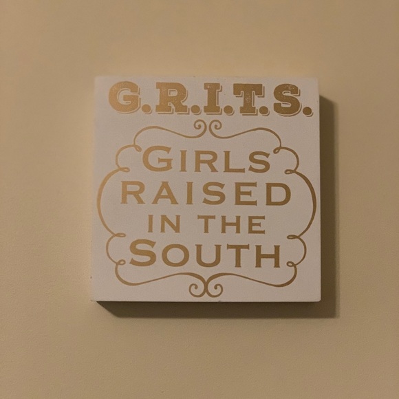 Meet your Posher, Aishia - Picture 1 of 1